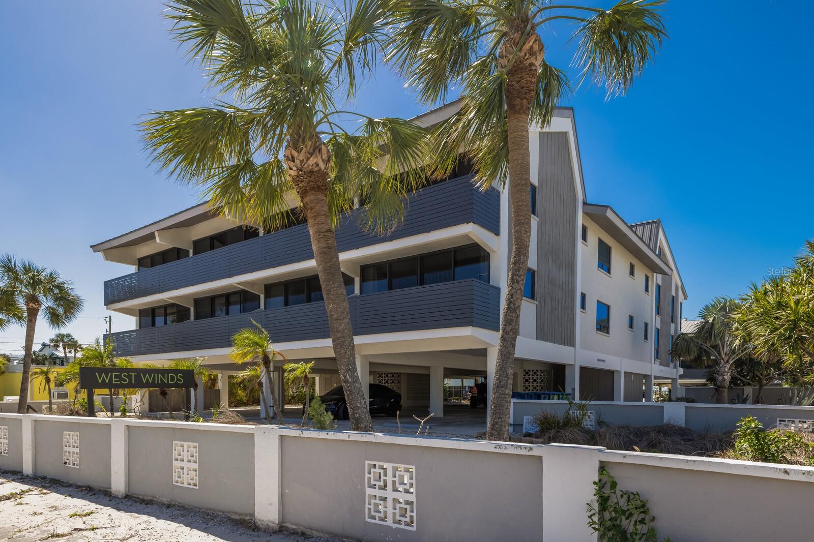 WEST WINDS OF HOLMES BEACH II - Residential