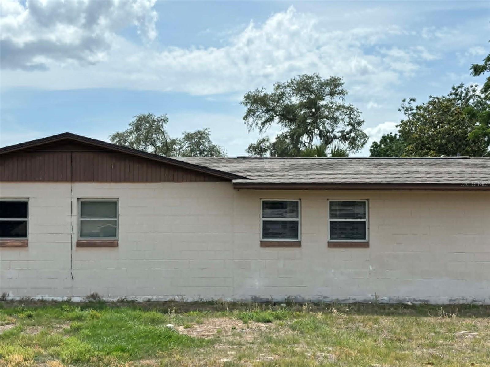 FRUITLAND PARK PARK ACRES - Residential