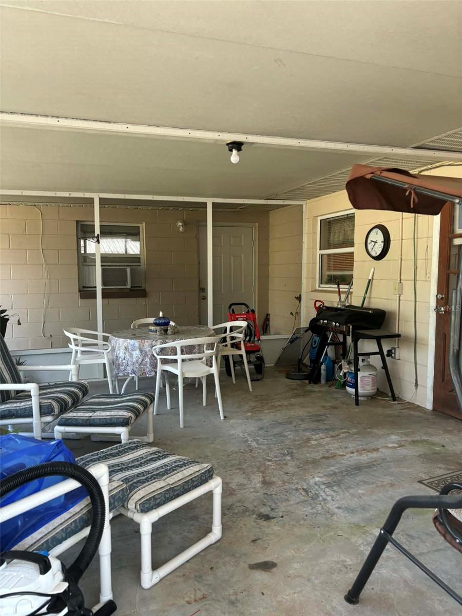 FRUITLAND PARK PARK ACRES - Residential