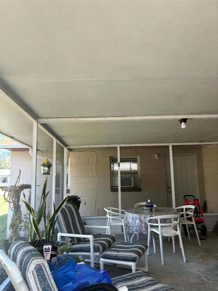 FRUITLAND PARK PARK ACRES - Residential