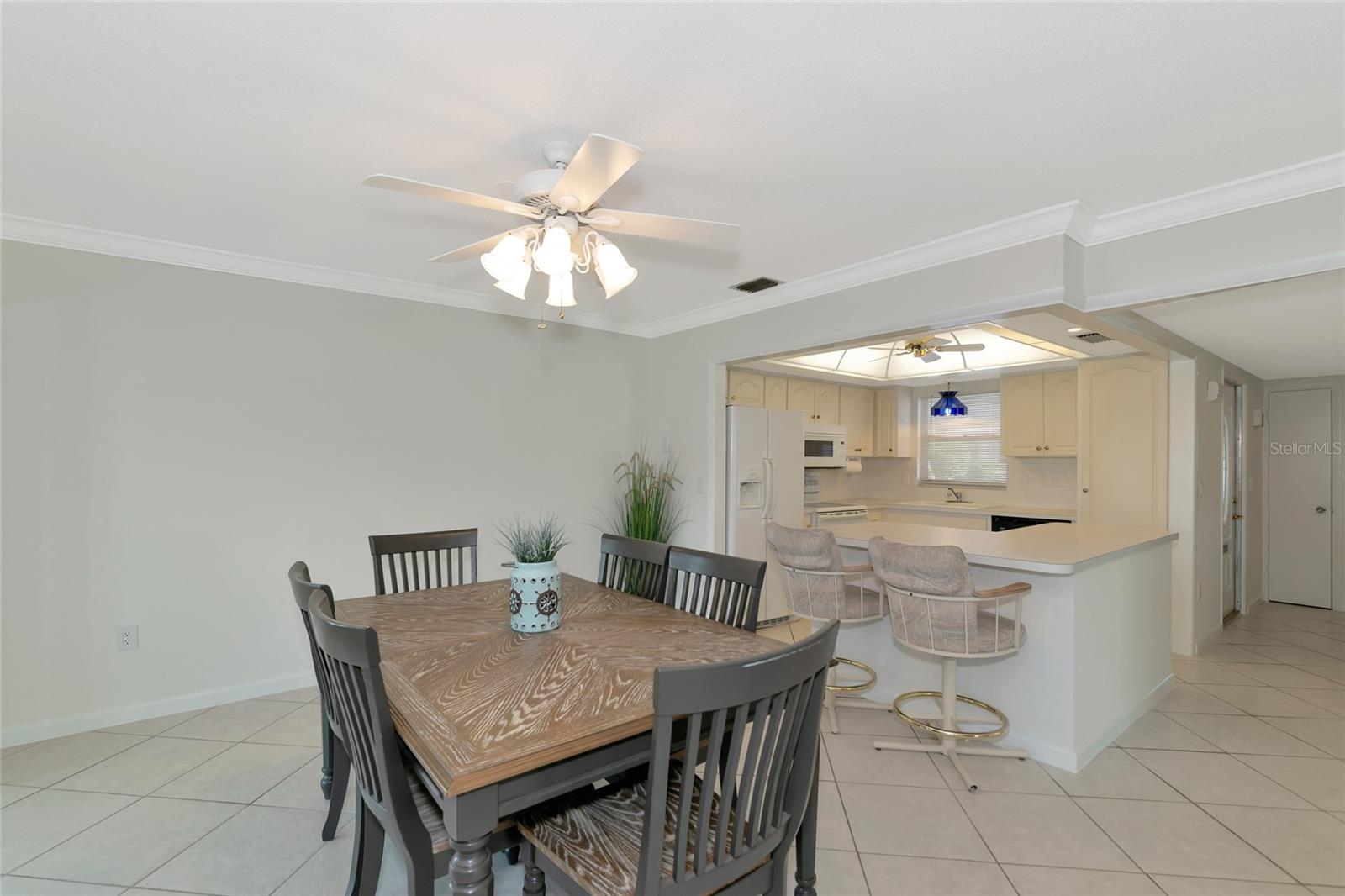 STRATHMORE RIVERSIDE III - Residential