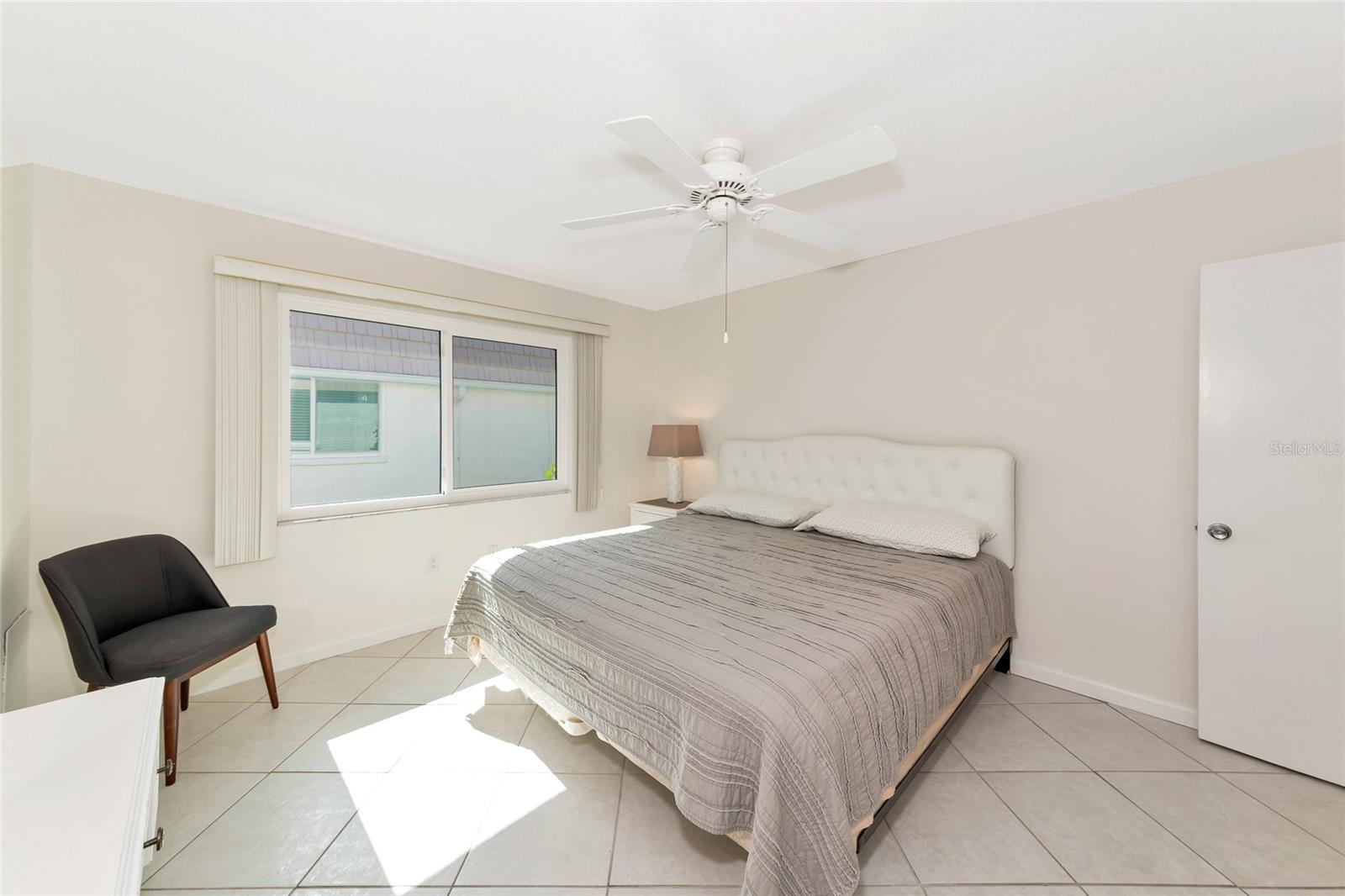 STRATHMORE RIVERSIDE III - Residential