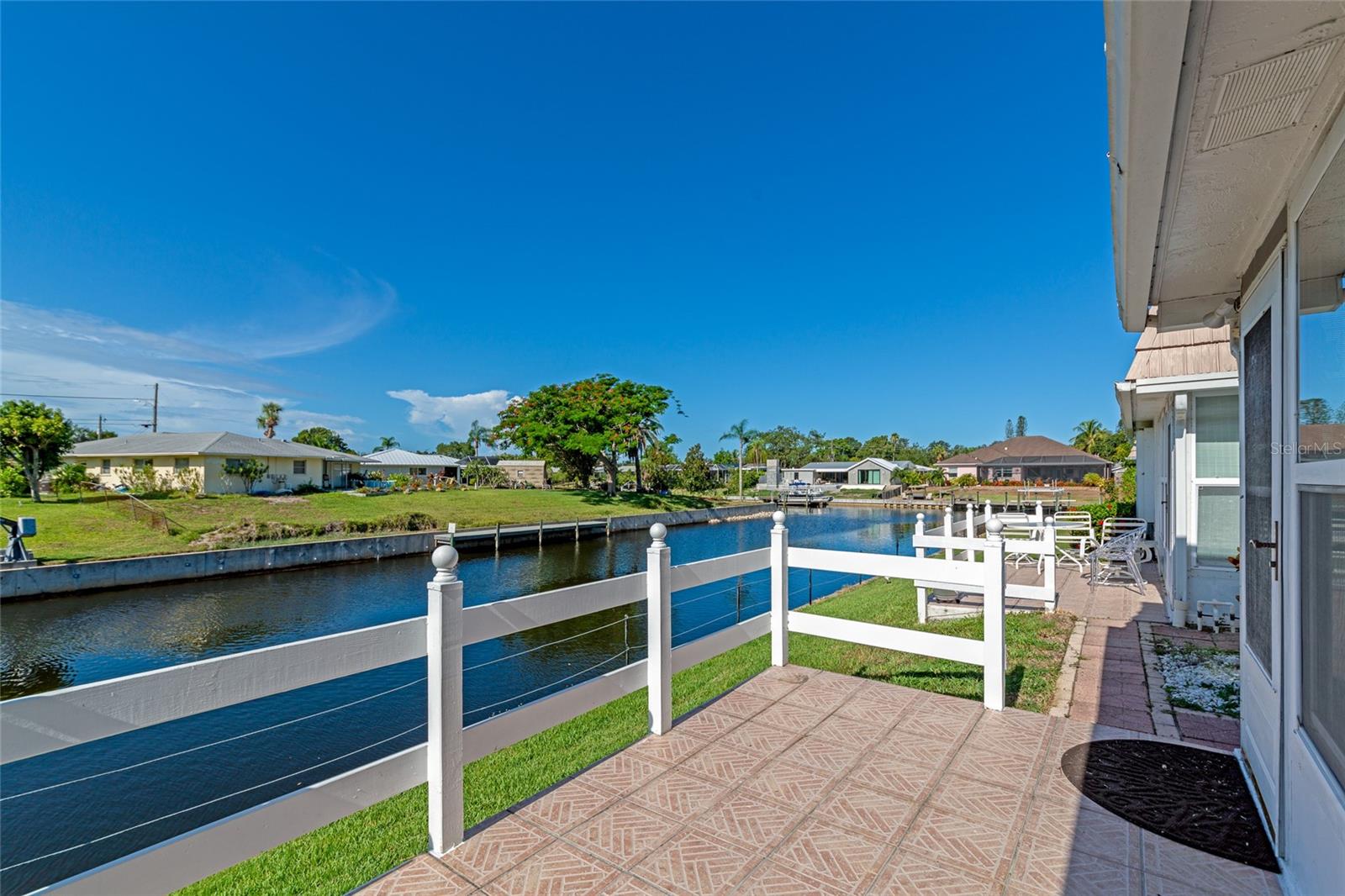 STRATHMORE RIVERSIDE III - Residential