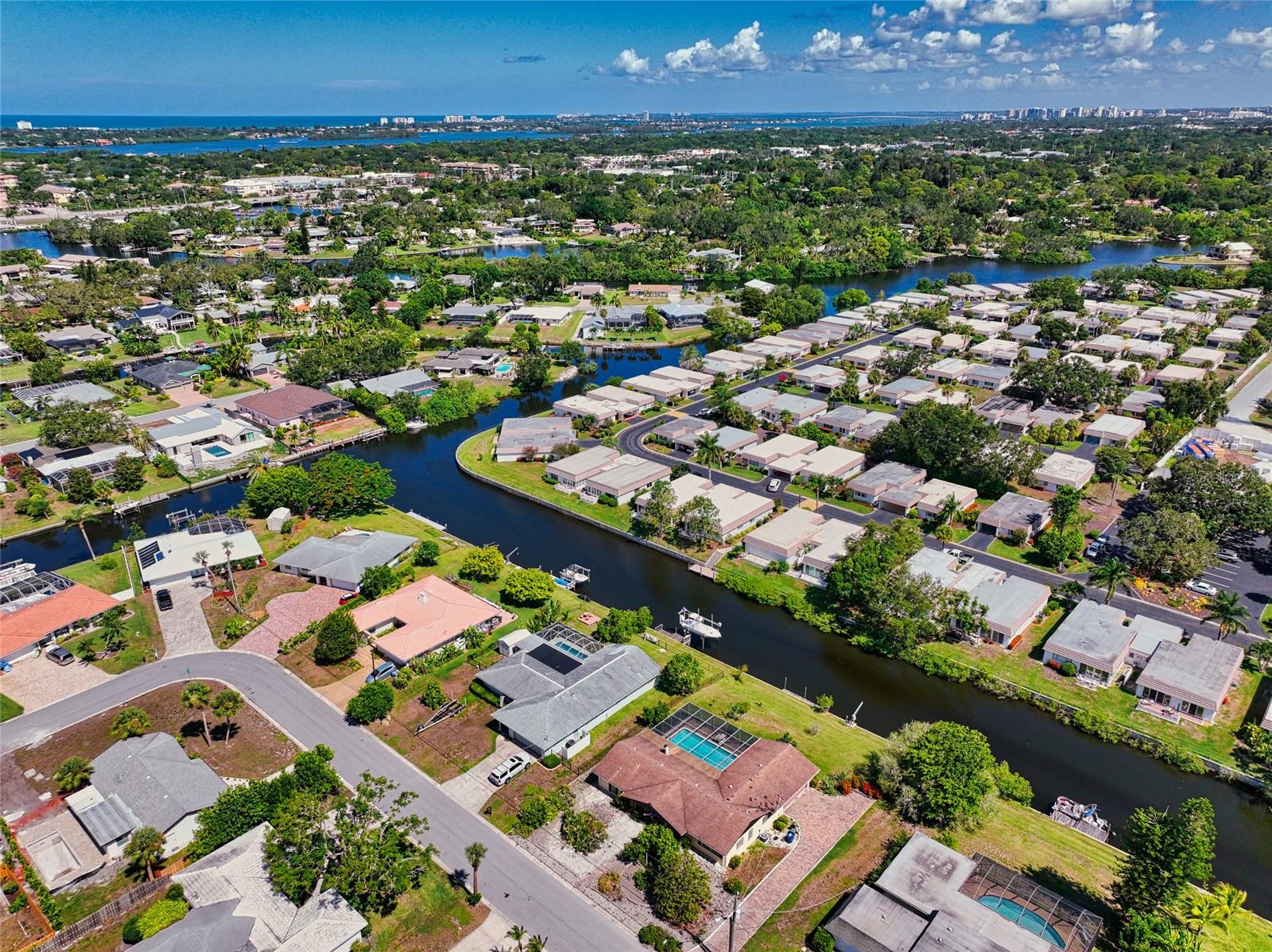 STRATHMORE RIVERSIDE III - Residential