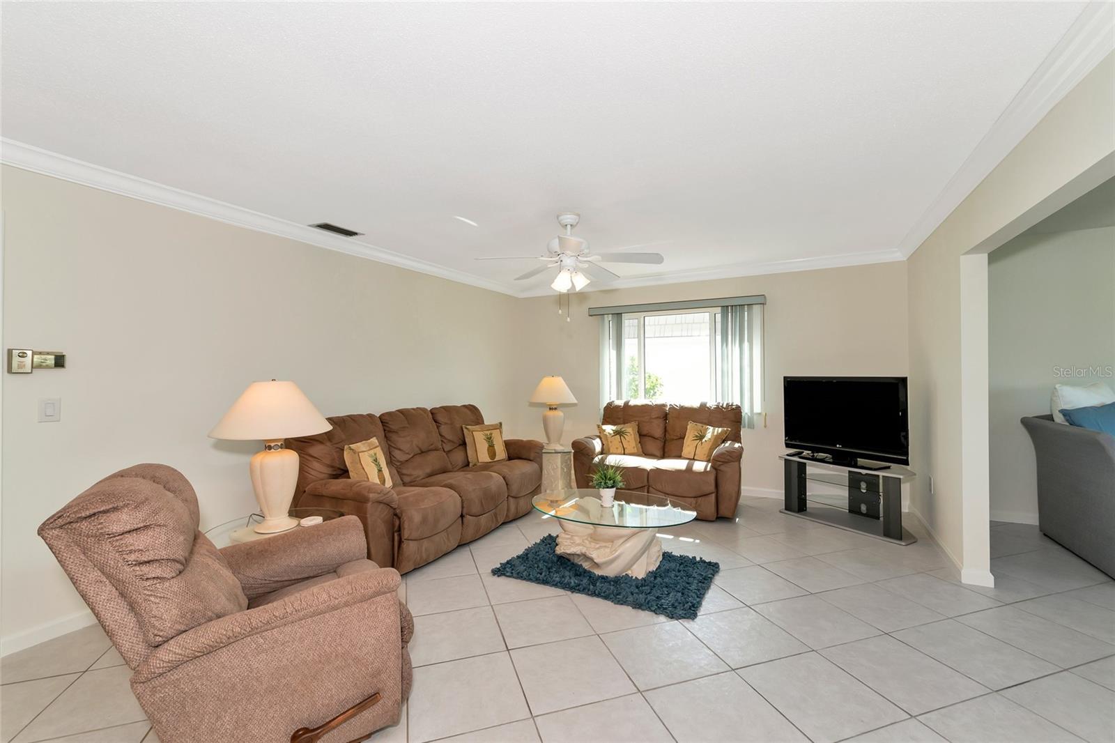 STRATHMORE RIVERSIDE III - Residential