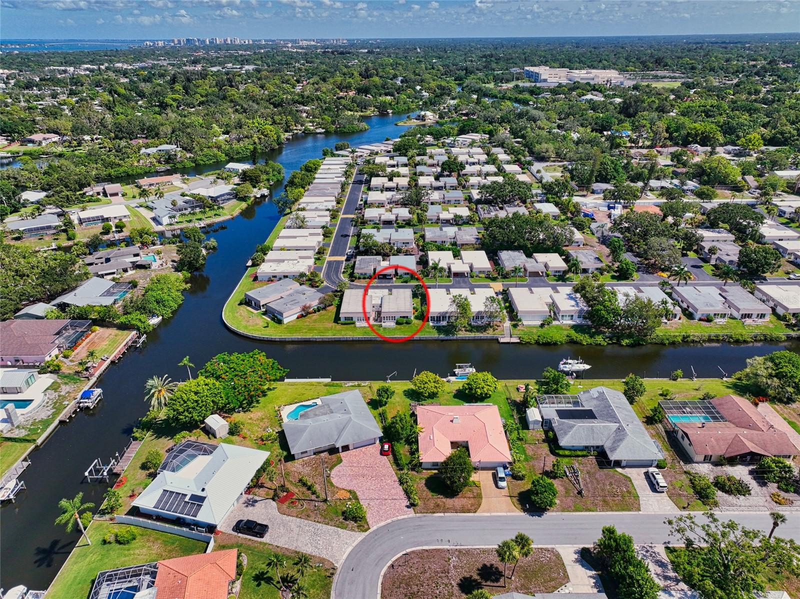 STRATHMORE RIVERSIDE III - Residential