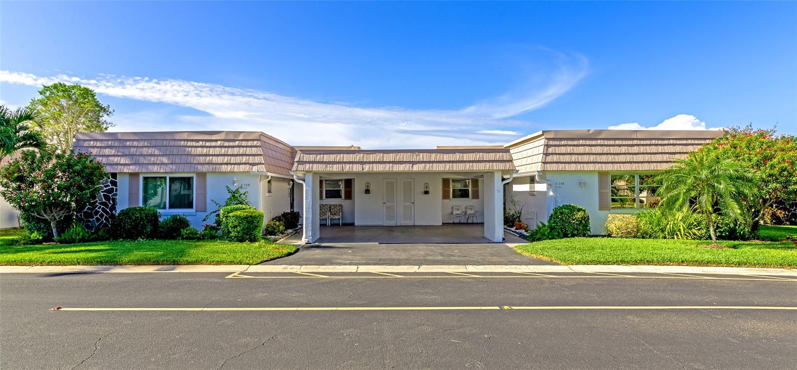 STRATHMORE RIVERSIDE III - Residential