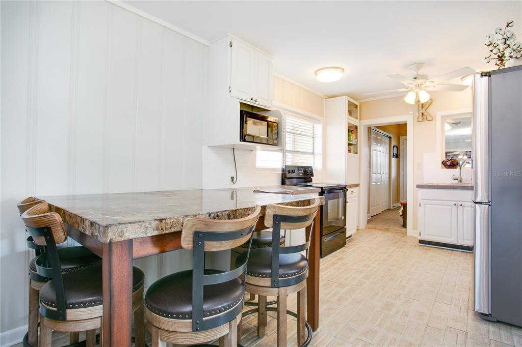 3198 TOHOPEKALIGA DRIVE