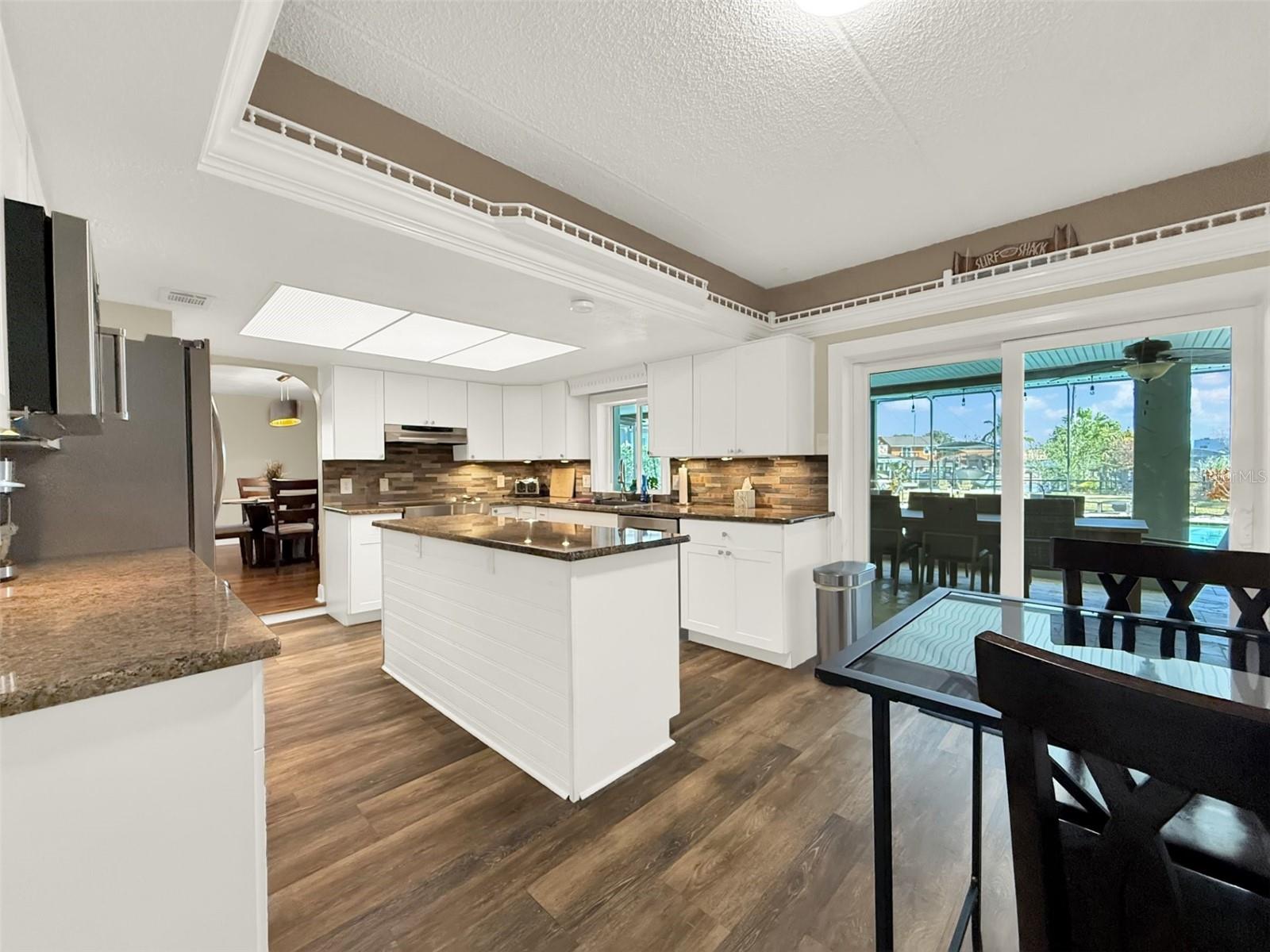 VENEZIA UNIT 04 - Residential