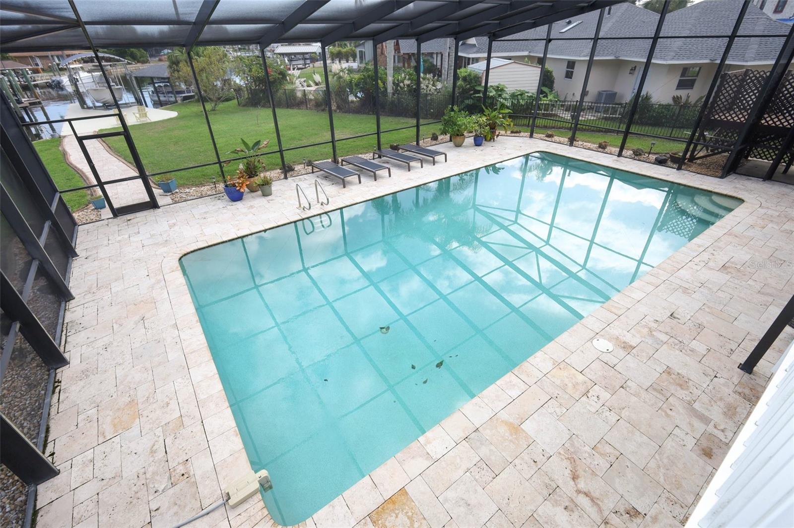 VENEZIA UNIT 04 - Residential