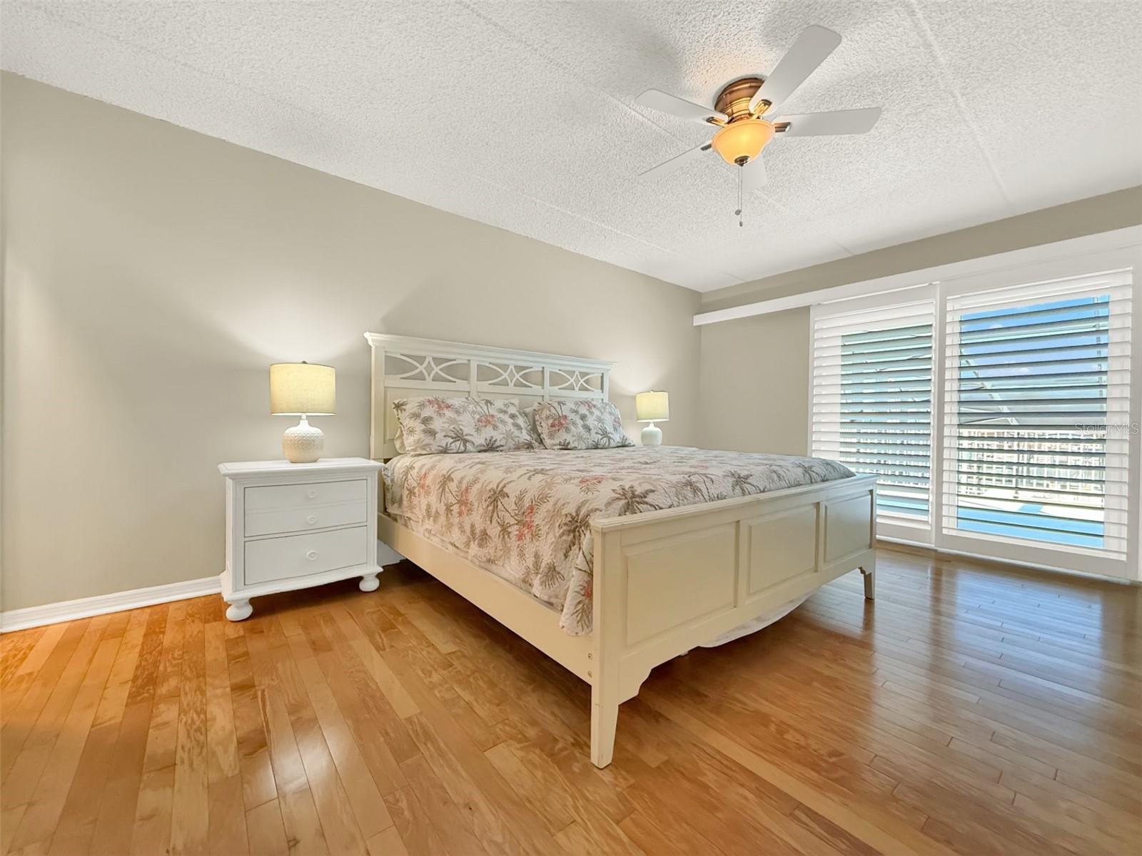 VENEZIA UNIT 04 - Residential