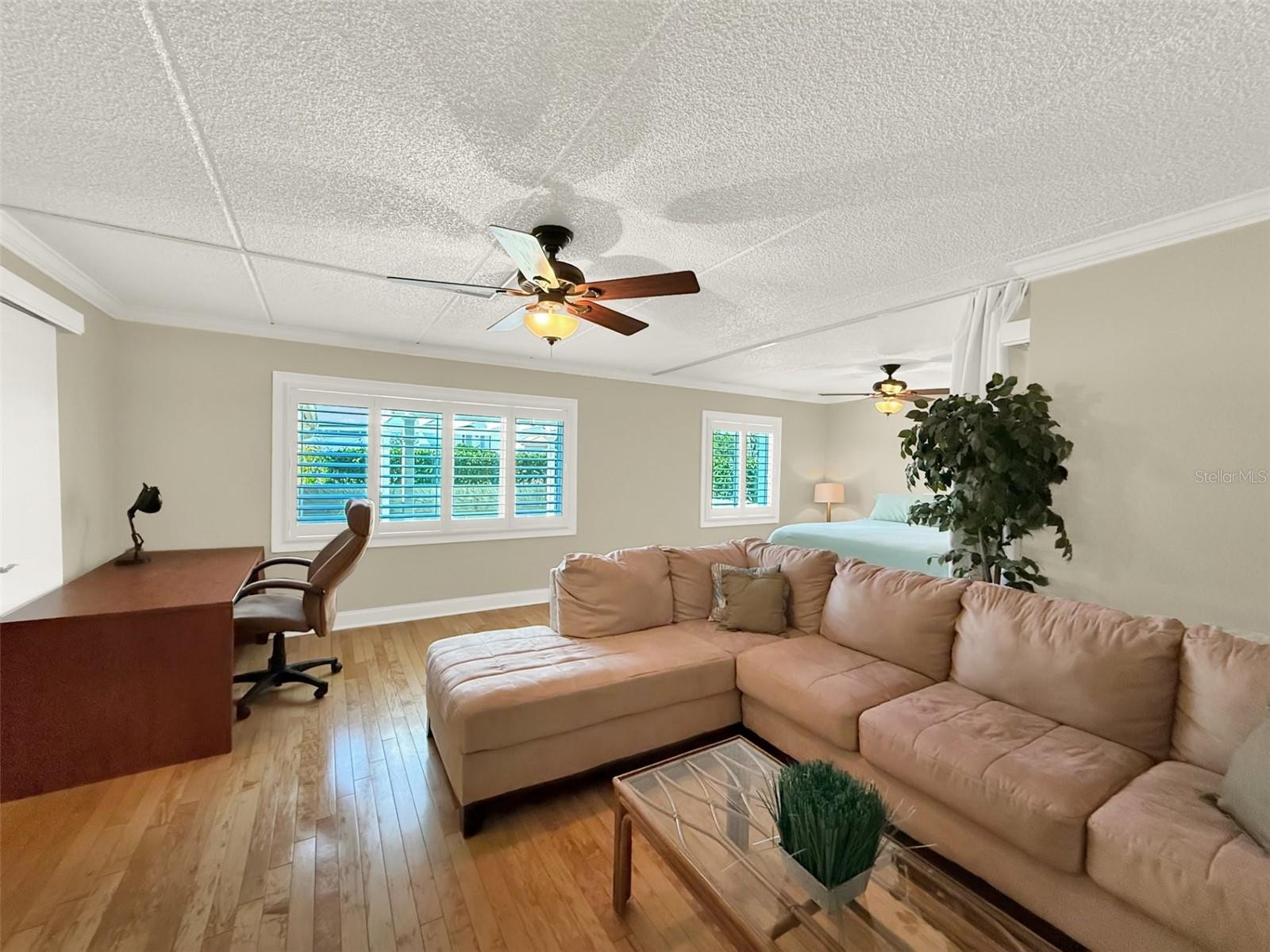 VENEZIA UNIT 04 - Residential