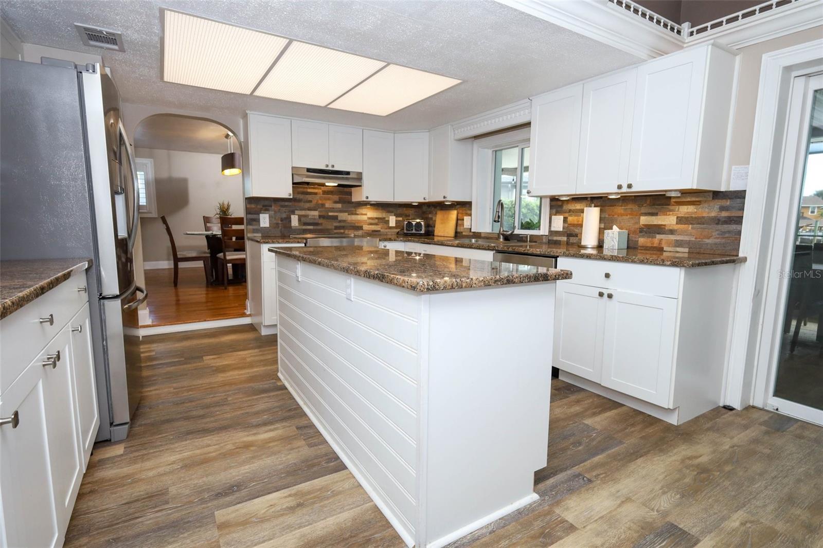 VENEZIA UNIT 04 - Residential