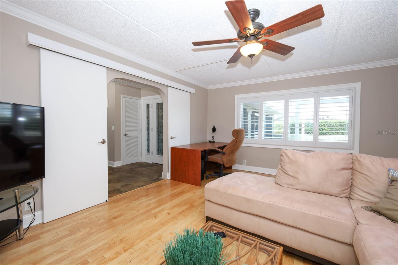 VENEZIA UNIT 04 - Residential