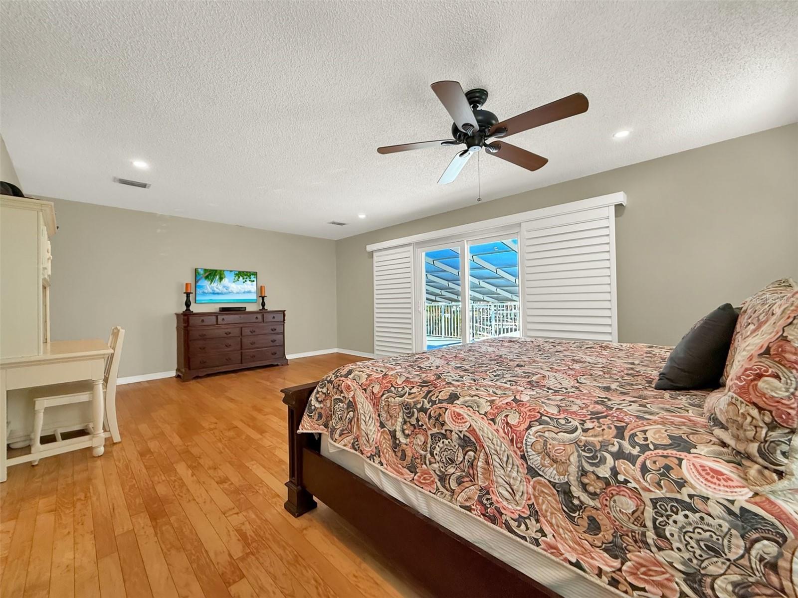 VENEZIA UNIT 04 - Residential