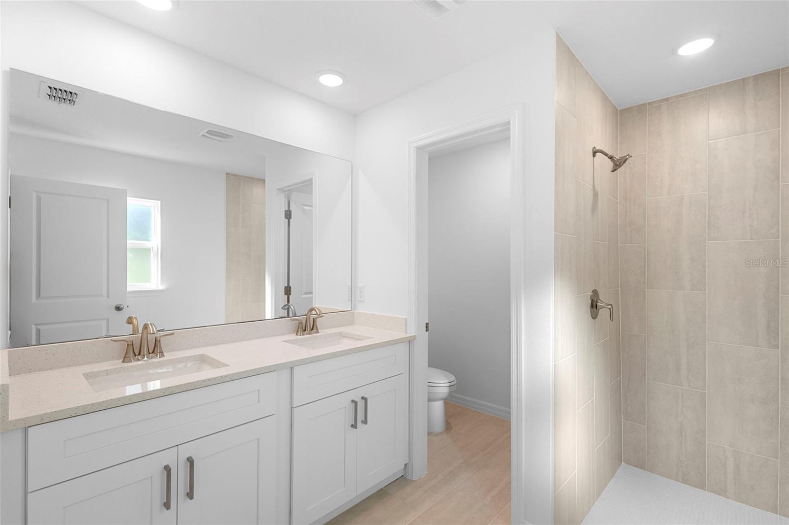 ROSENWALD GARDENS - Residential