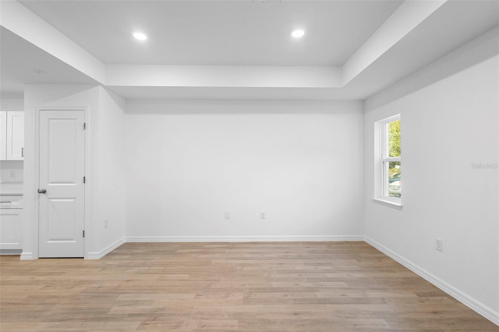 ROSENWALD GARDENS - Residential