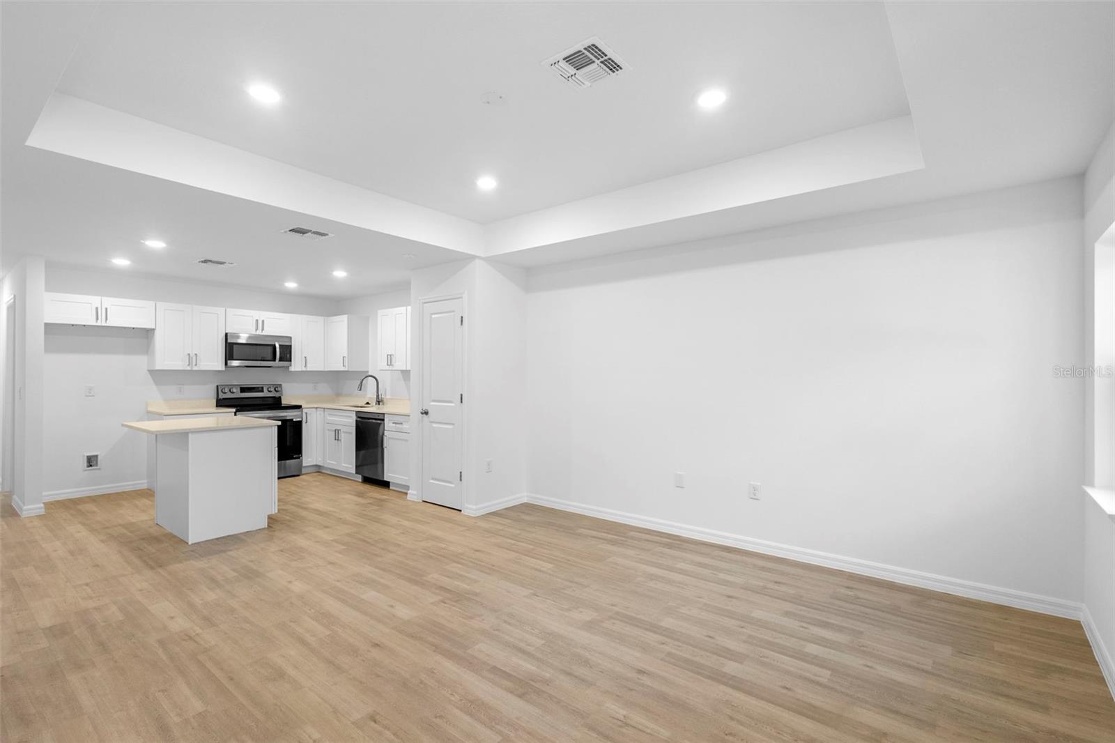 ROSENWALD GARDENS - Residential