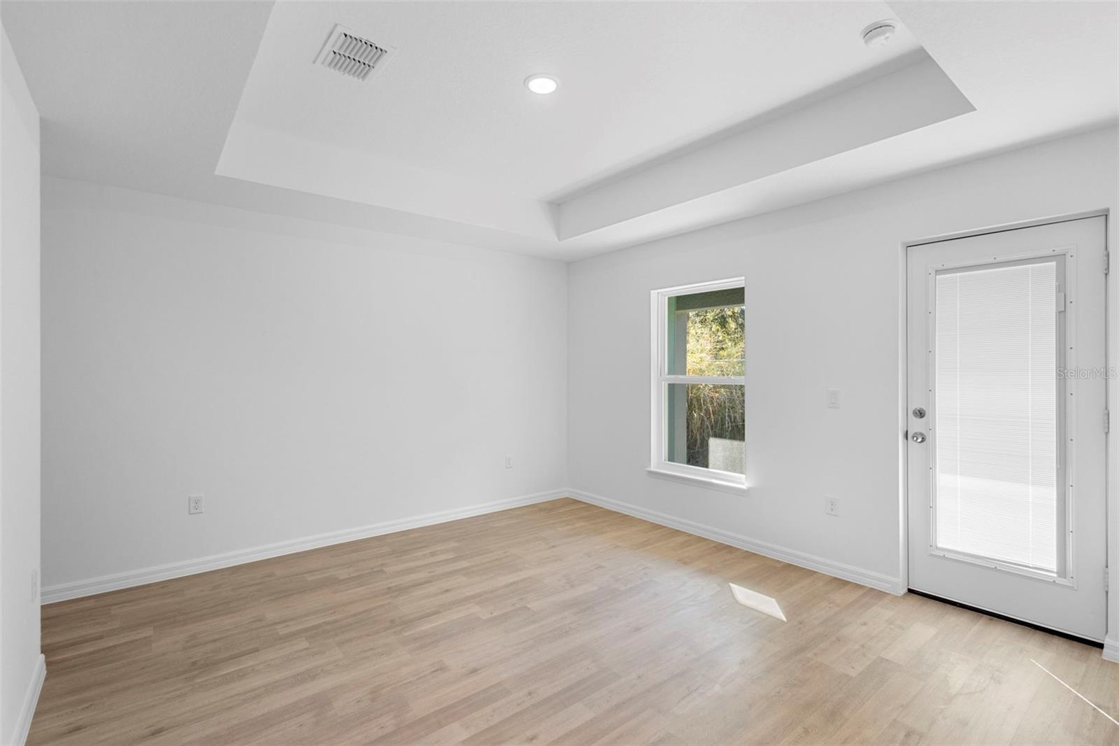 ROSENWALD GARDENS - Residential