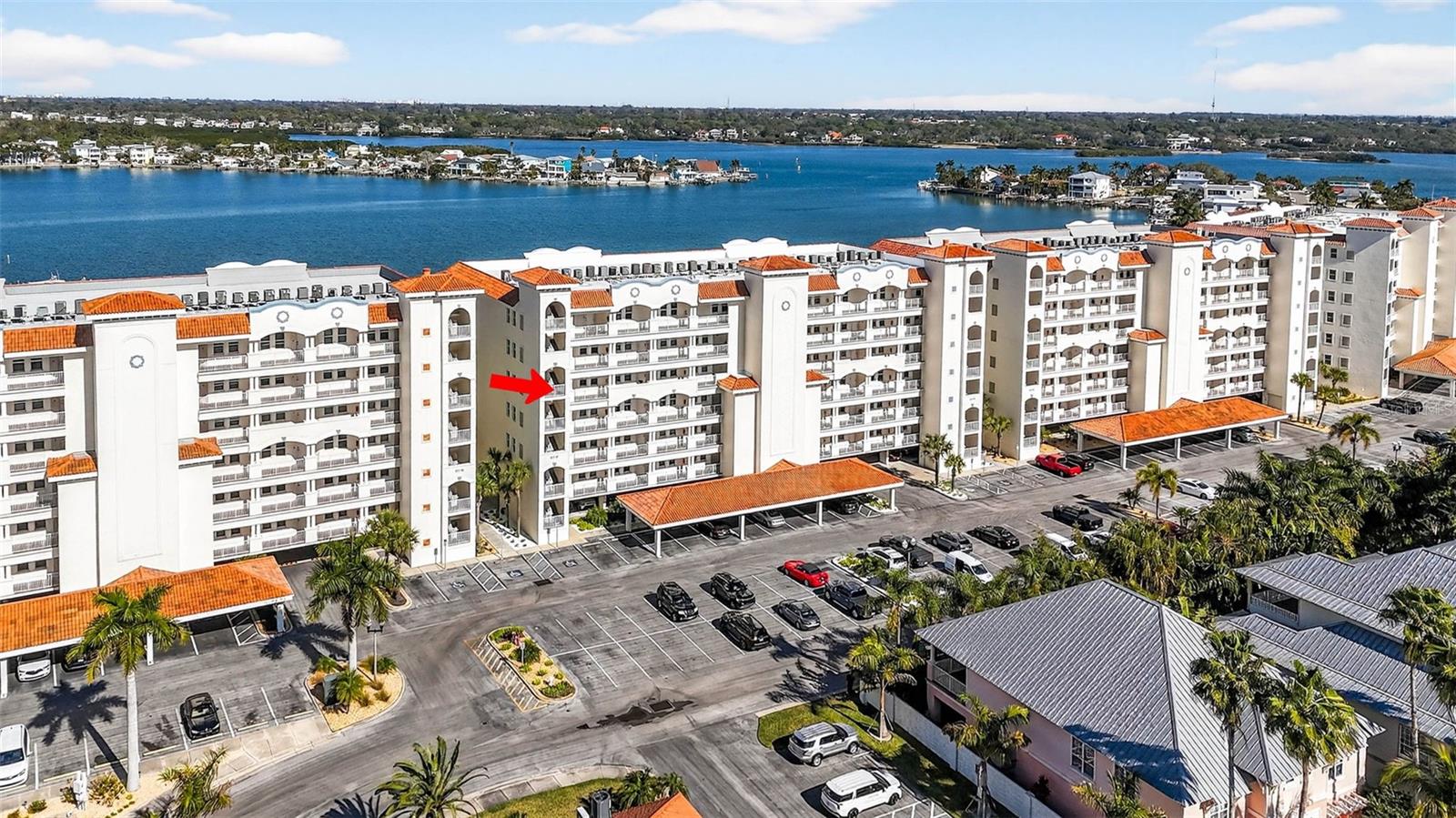 LAS FLORES CONDO - Residential