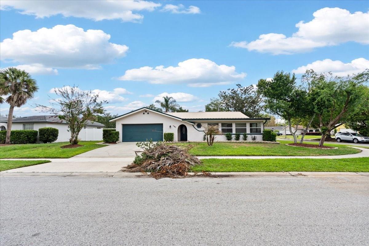 1367 TIERRA CIRCLE