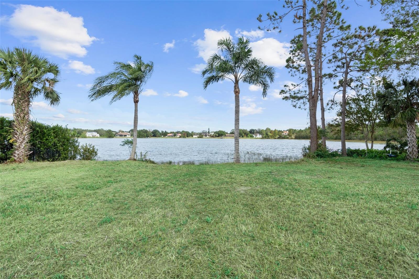 PALM LAKE MANOR - Land