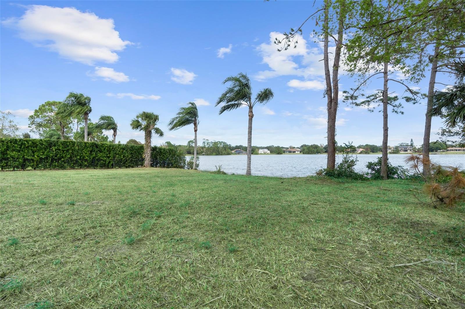 PALM LAKE MANOR - Land