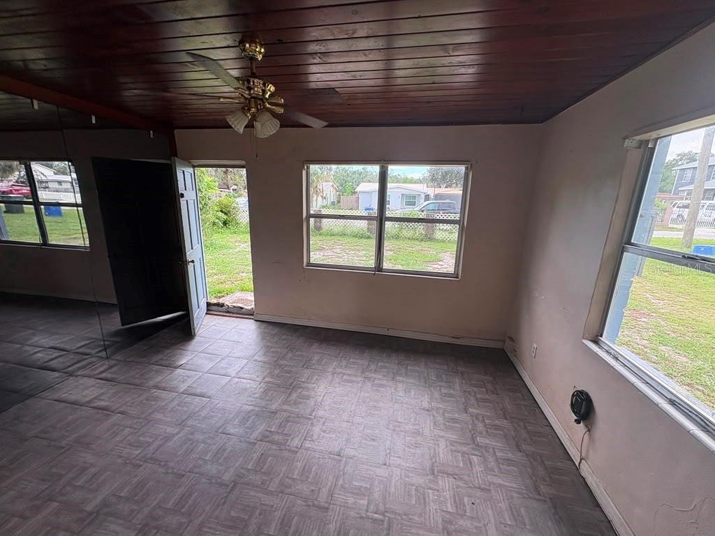 11124 MAHIN LANE, RIVERVIEW, FL, 33578 1 11124 MAHIN LANE