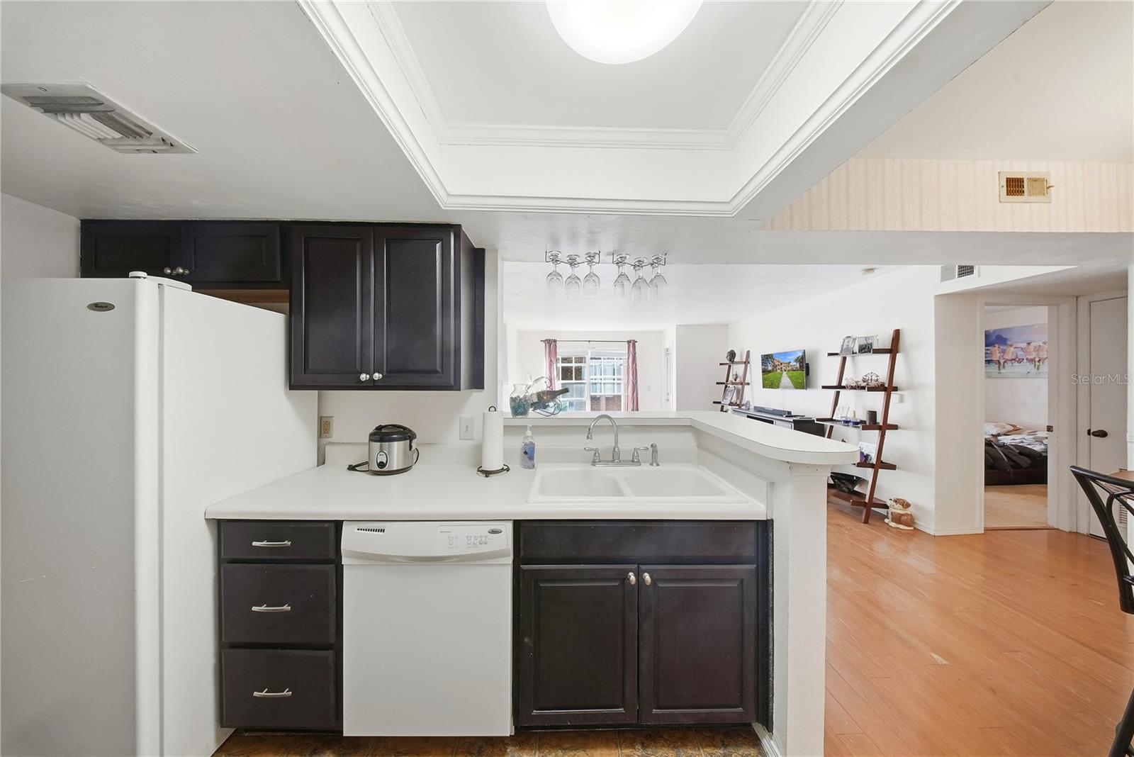 10200 N GANDY BOULEVARD 714