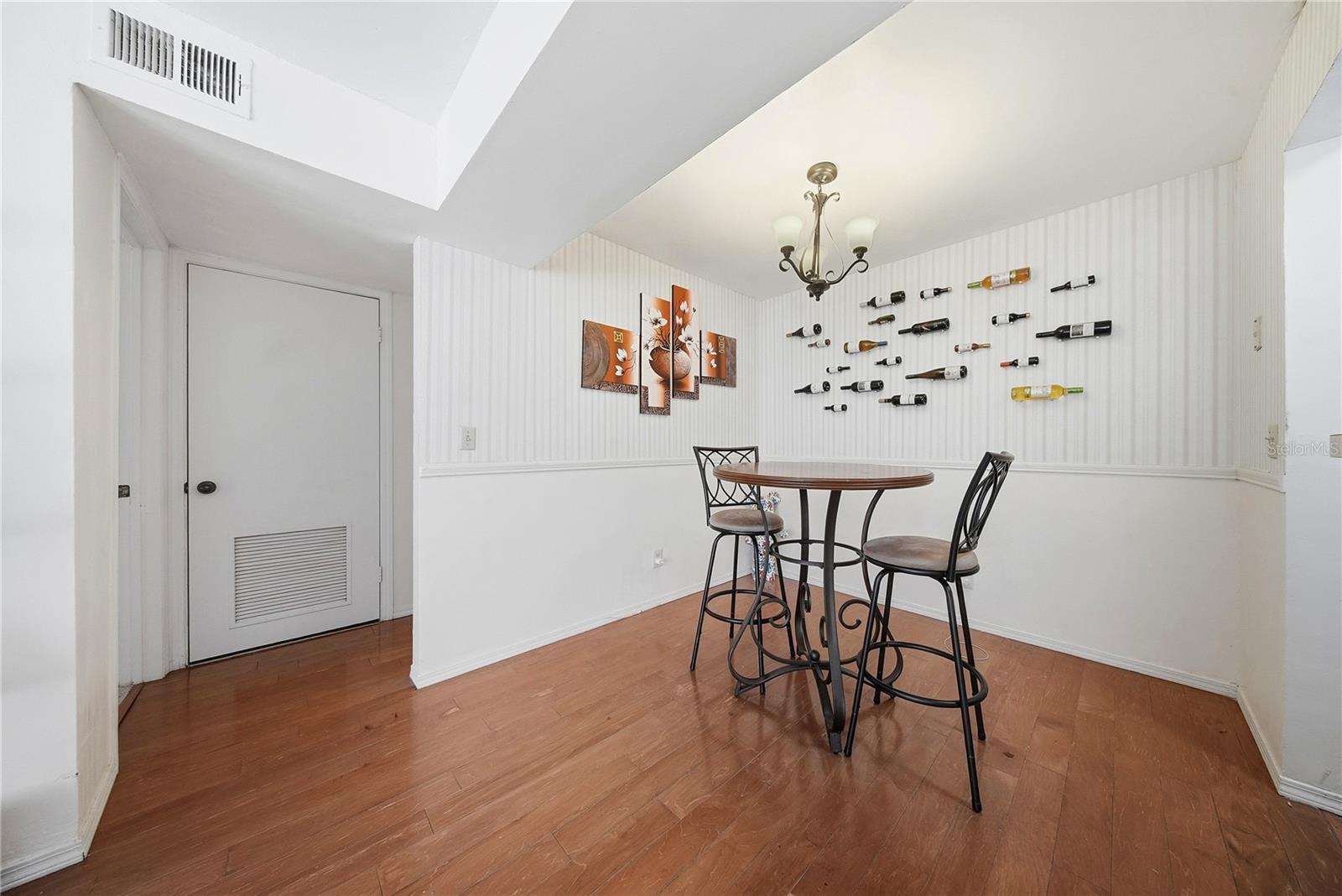 10200 N GANDY BOULEVARD 714