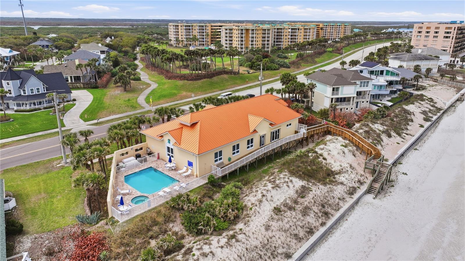 HARBOUR VILLAGE CONDO - Residential