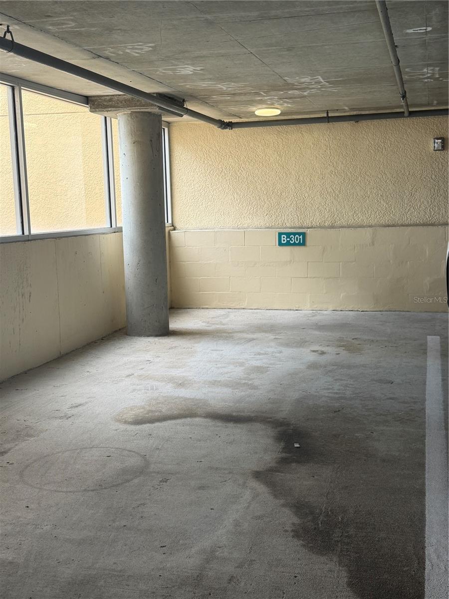HARBOUR VILLAGE CONDO - Residential