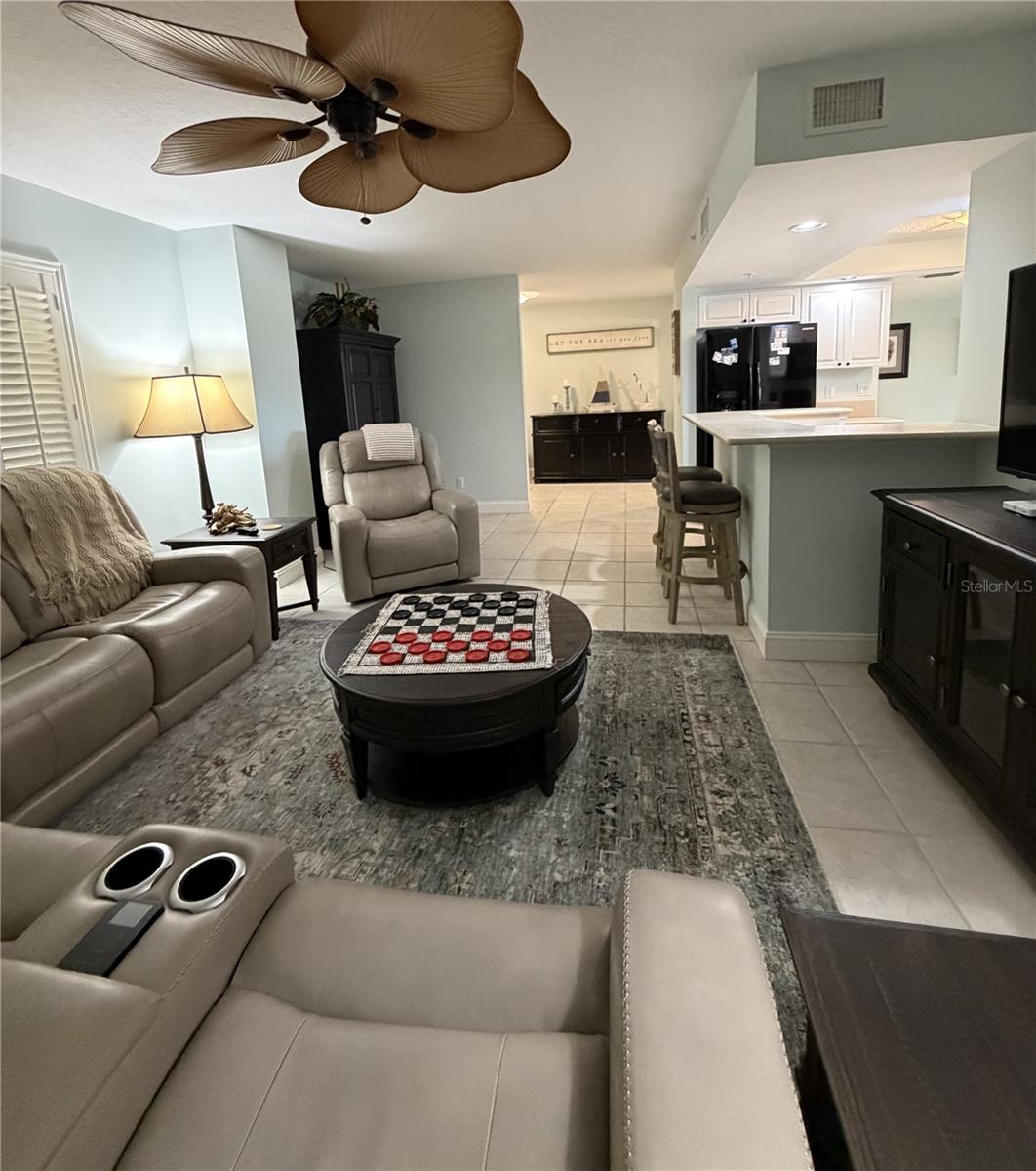 HARBOUR VILLAGE CONDO - Residential