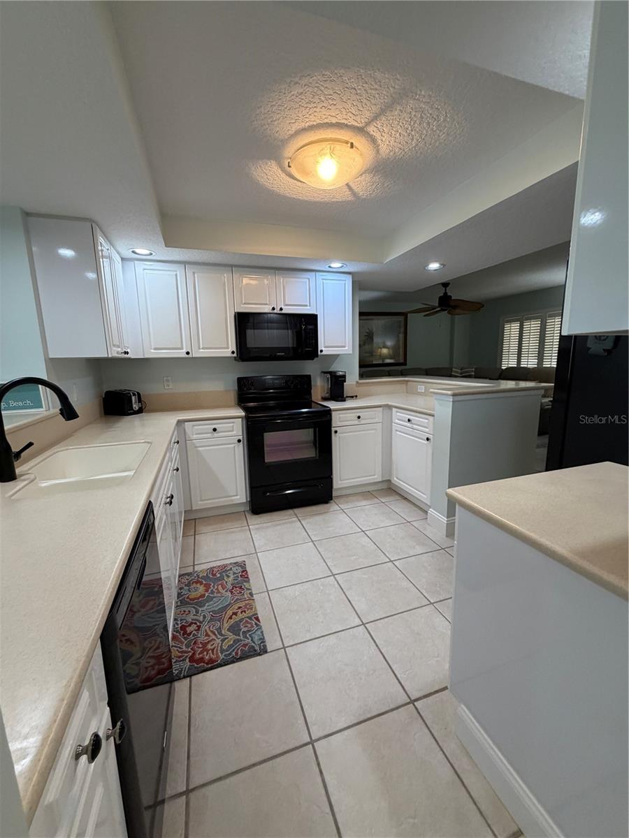 HARBOUR VILLAGE CONDO - Residential