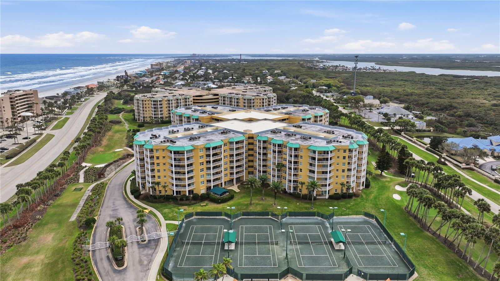 HARBOUR VILLAGE CONDO - Residential