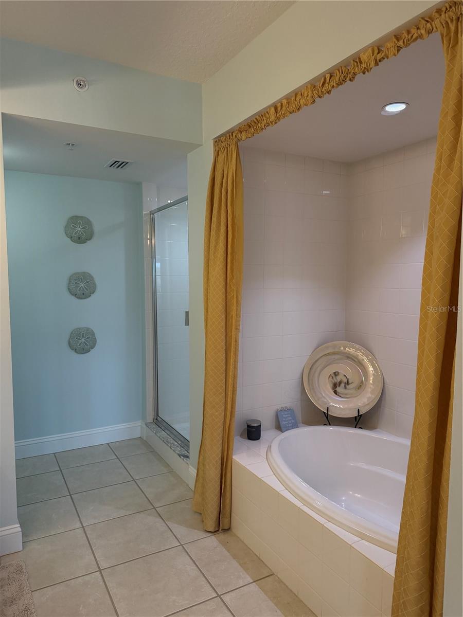 HARBOUR VILLAGE CONDO - Residential