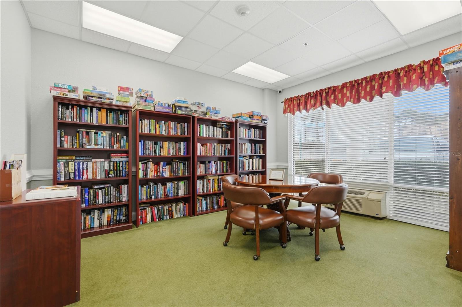 HARBOUR VILLAGE CONDO - Residential