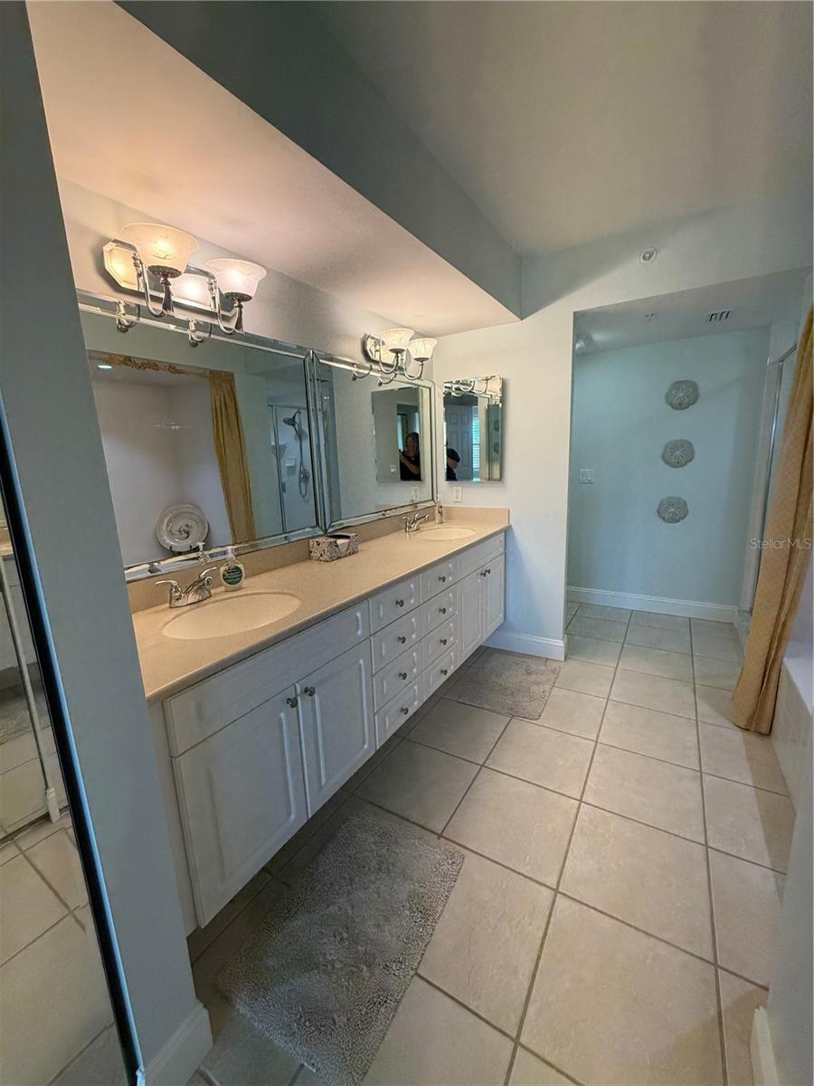 HARBOUR VILLAGE CONDO - Residential