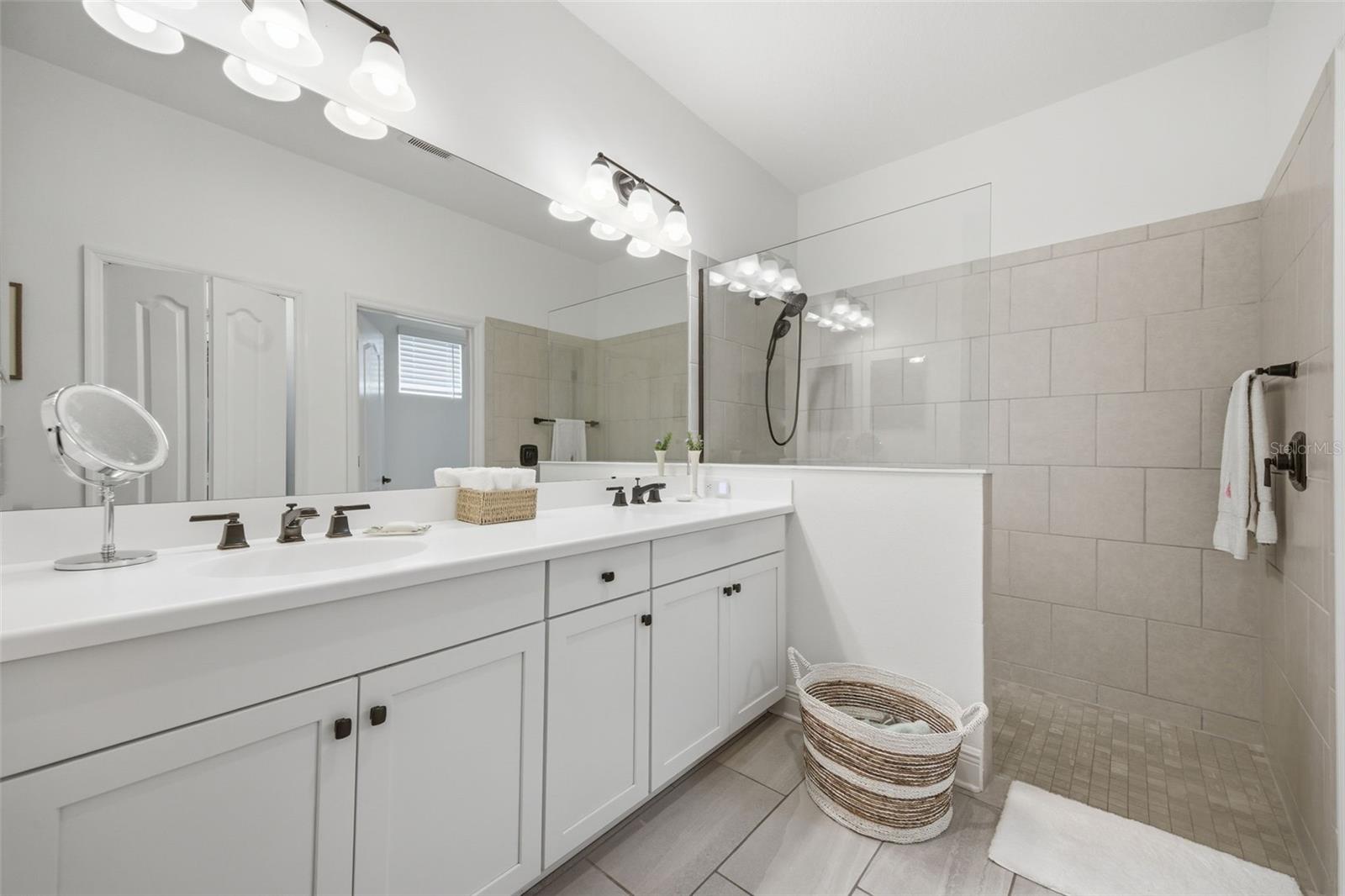 CANOE CREEK PH I - Residential