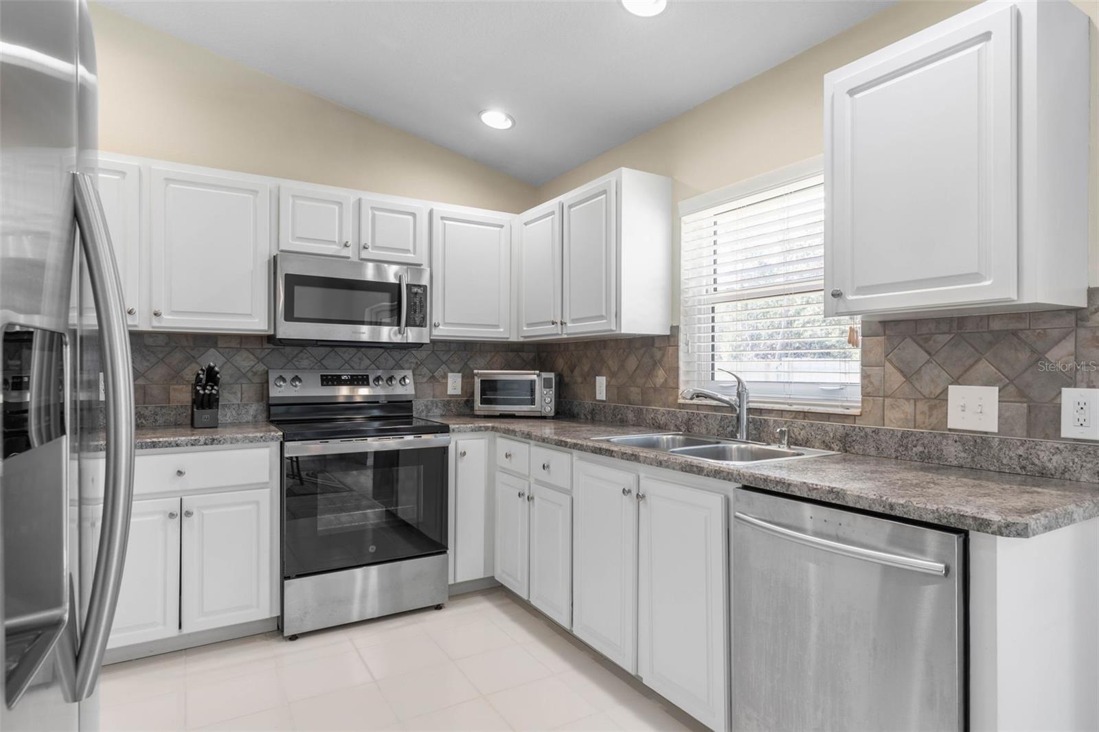 PALM COAST SEC 27 BL 49 LT 23 - Residential