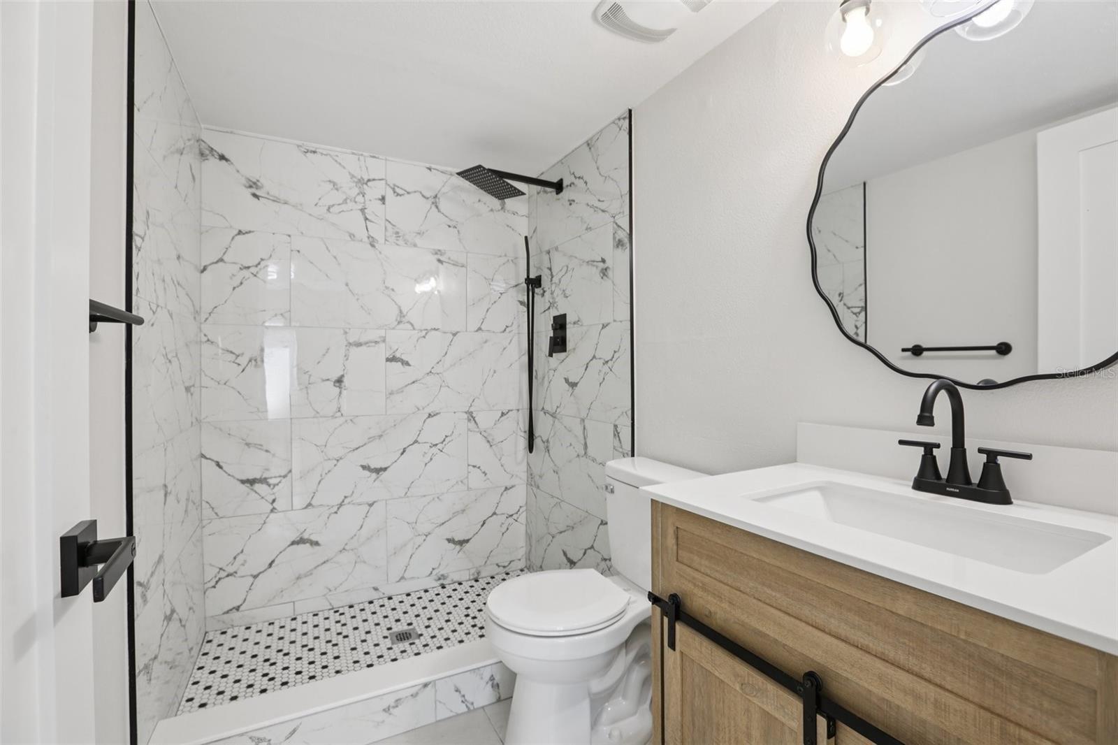 PINE RIDGE AT LAKE TARPON VILLAGE - Residential