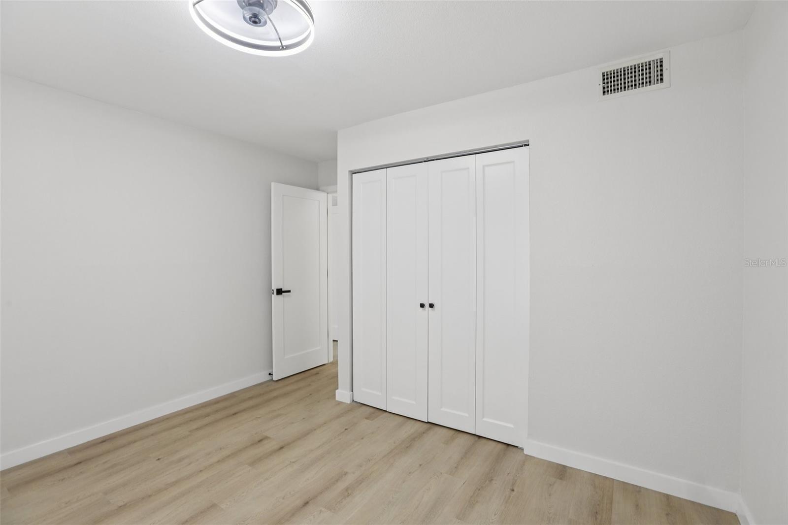 PINE RIDGE AT LAKE TARPON VILLAGE - Residential