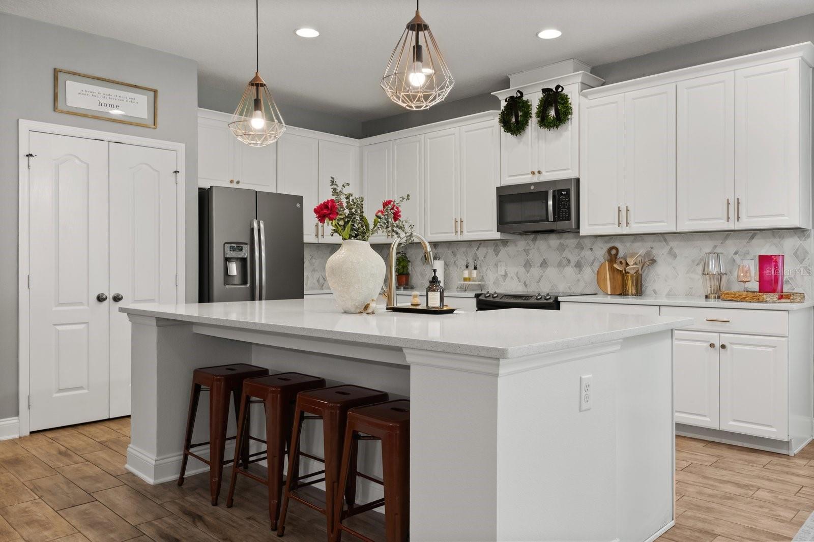 SERENITY AT REDTAIL - Residential