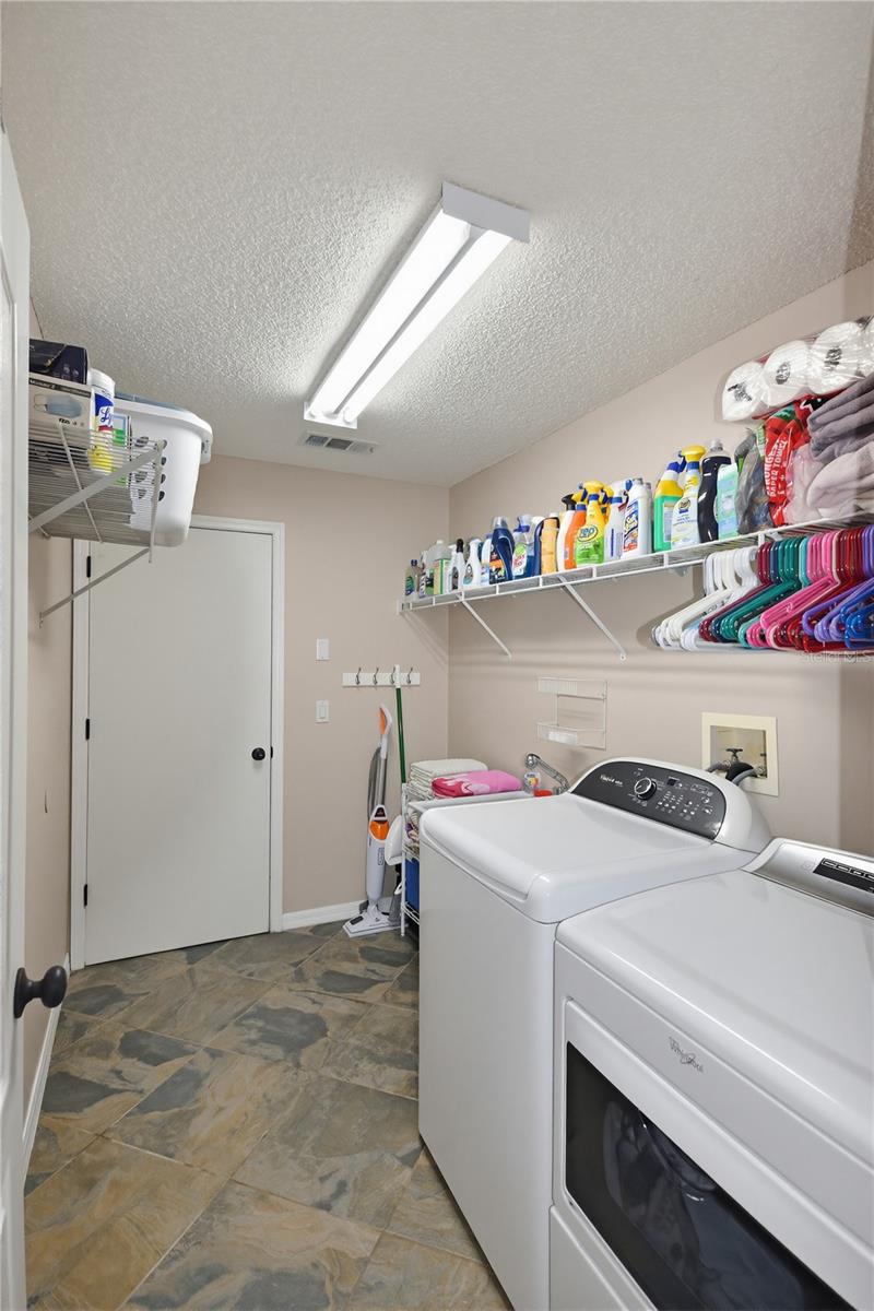 CHESHIRE WOODS - Residential