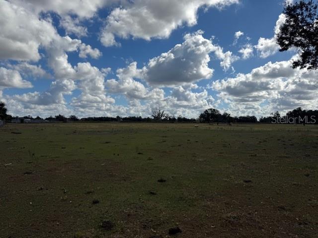 HORSESHOE HILLS ESTATES - Land