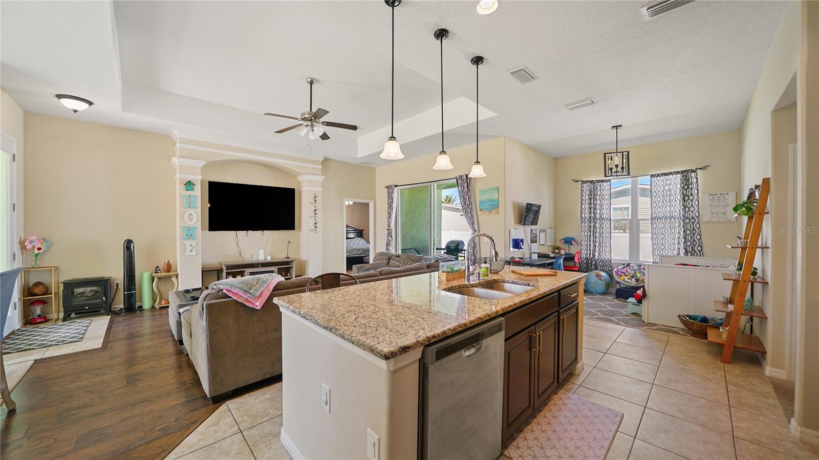 1457 SPRINGLEAF DRIVE