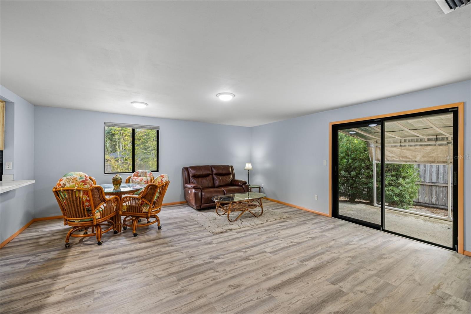 CINNAMON HILL - Residential