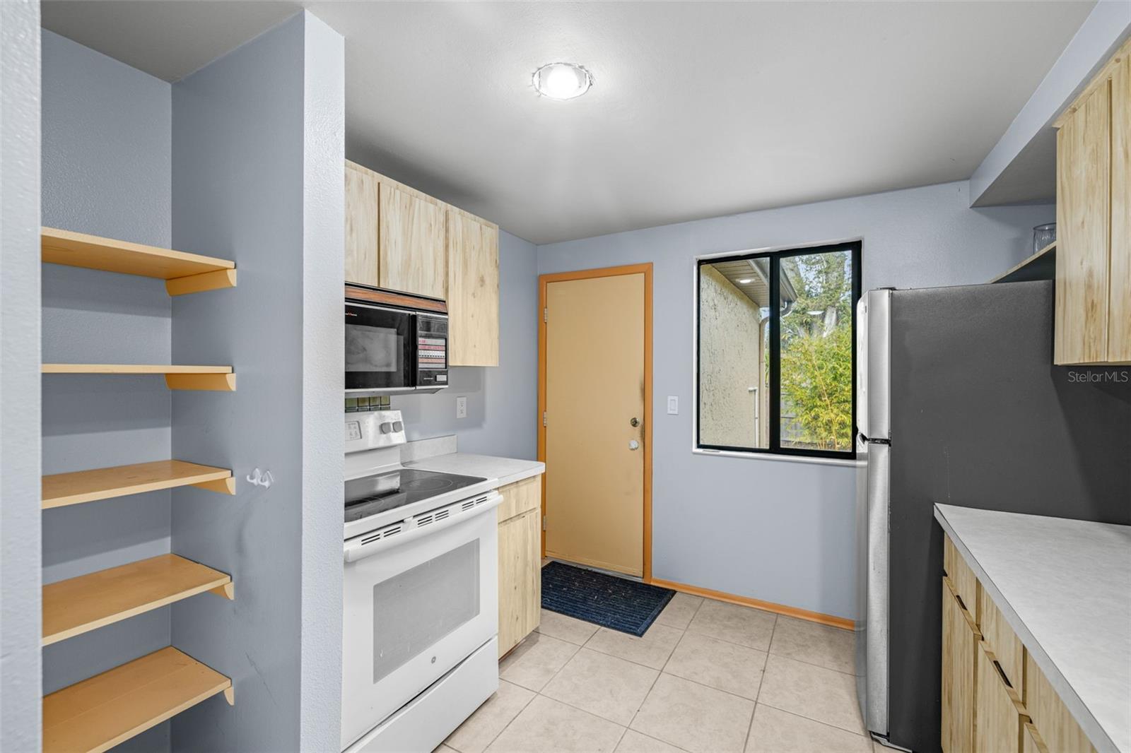 CINNAMON HILL - Residential