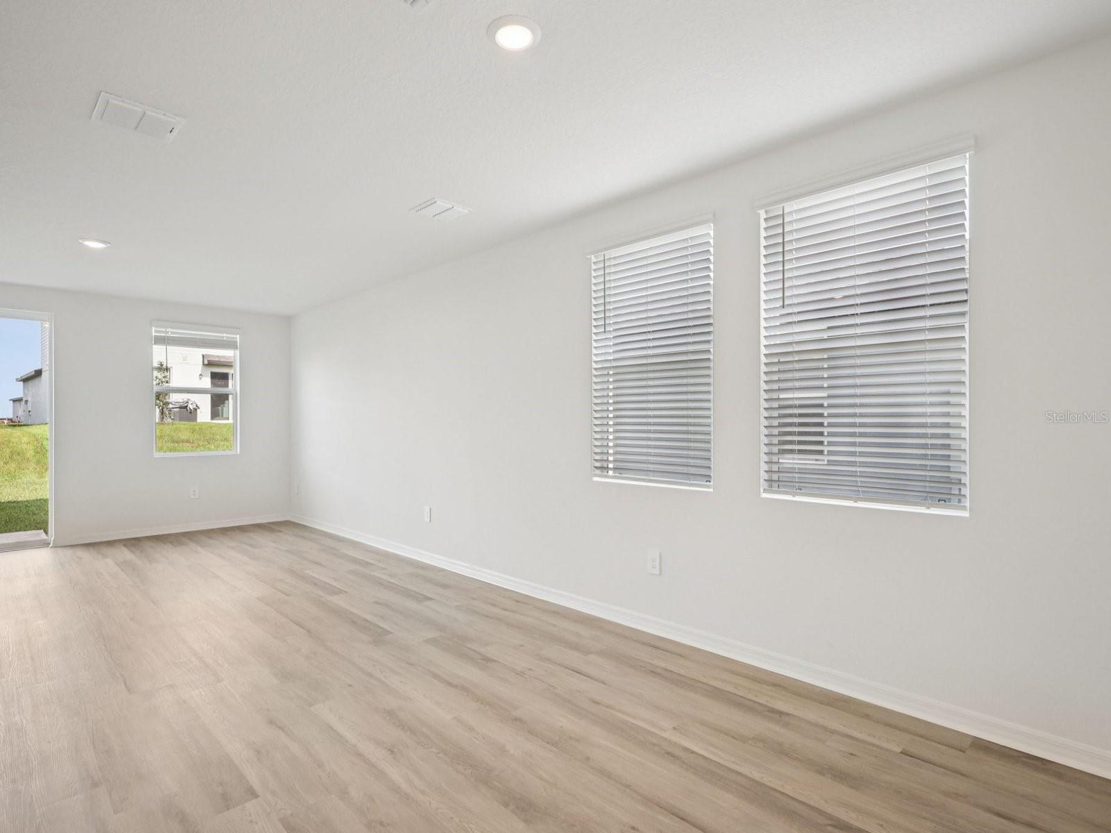 SALT MEADOWS - Residential