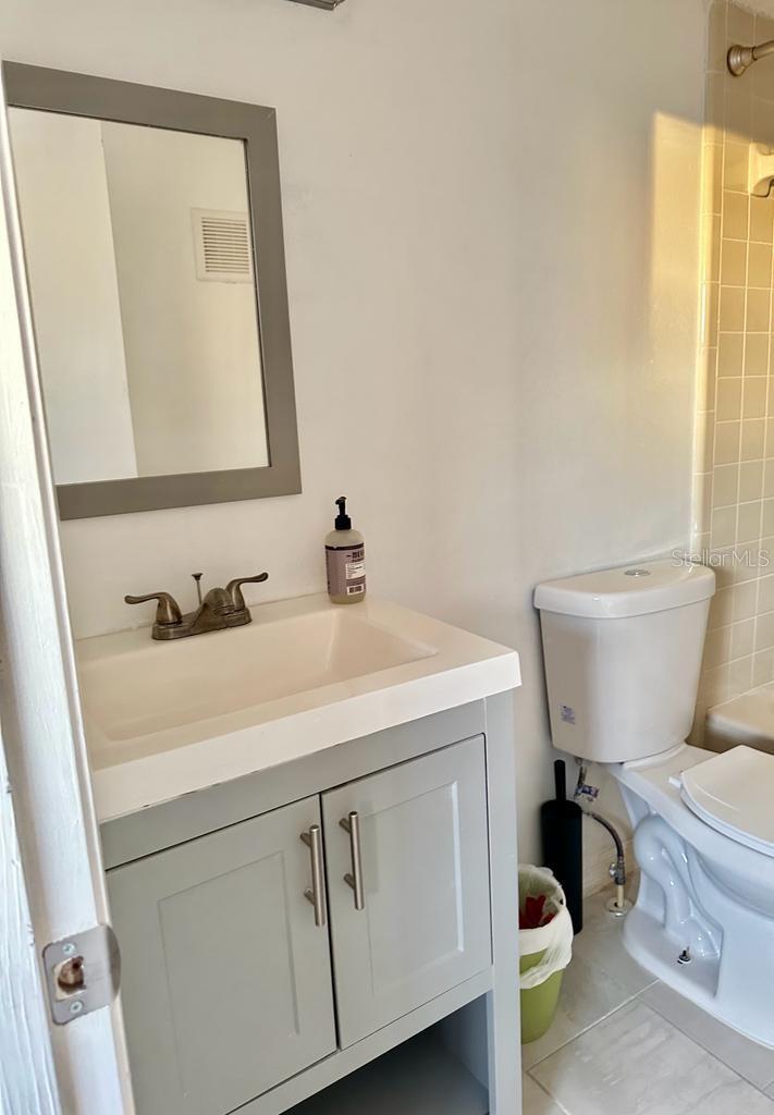 FOX HUNT LANES PH 02 - Residential Lease